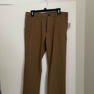 Old Navy Ultimate Slim Built In Flex Pants